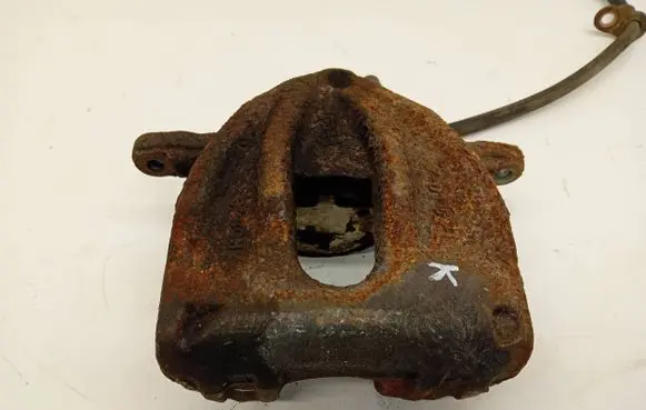 Toyota Corolla Verso AR10 Front brake caliper