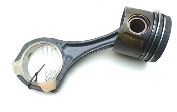 Mercedes-Benz C W204 Piston with connecting rod 8370B