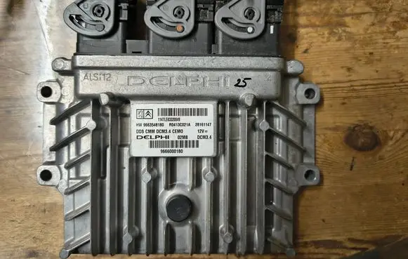 Volkswagen Golf IV Engine control unit/module ECU 1147LE83320049 9666000180 9663548180
