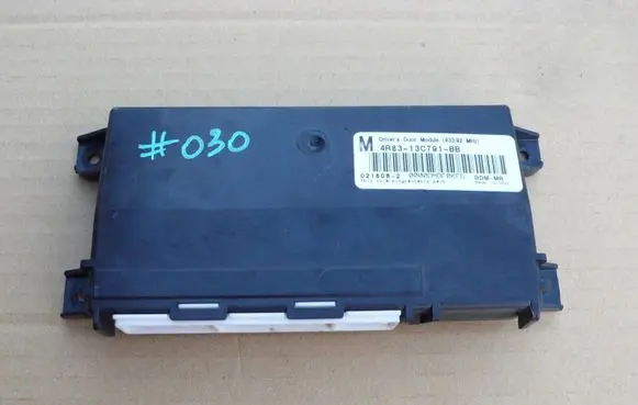 Jaguar S-Type Door control unit/module 4R8313C791BB