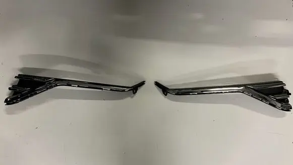 Volkswagen Touareg III Under headlight/headlamp trim 760853659A 760853660A