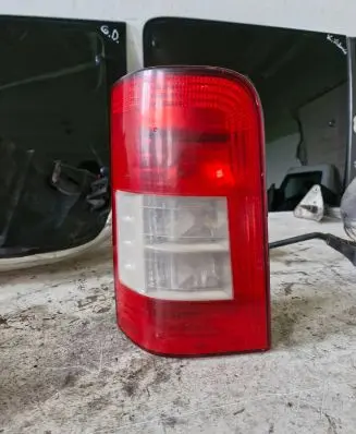 Peugeot Partner Rear/tail lights