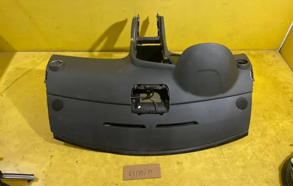 Peugeot 3008 I Dashboard 9685481677