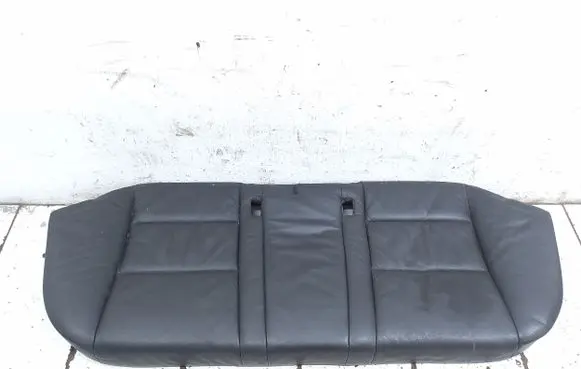 Rear seat