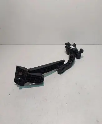 KIA Ceed Accelerator throttle pedal 11062015
