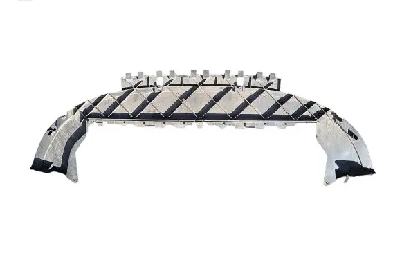 Front bumper skid plate/under tray