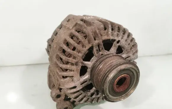 Audi A3 S3 8P Generator/alternator 06F903023C