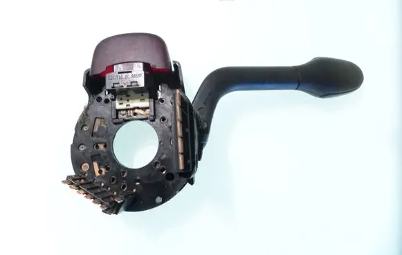 Volkswagen Golf III Indicator stalk 88S97