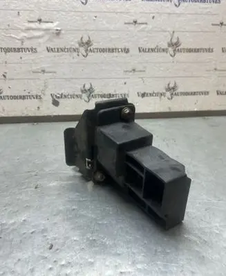 Renault Captur Front bumper mounting bracket 758J70962R
