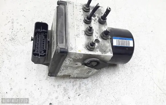 Volkswagen PASSAT B6 ABS Pump