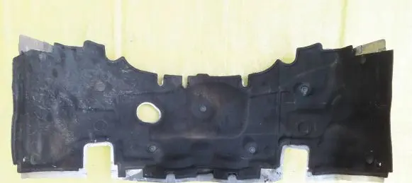 Mercedes-Benz C W204 Heat shield in engine bay A2046280255