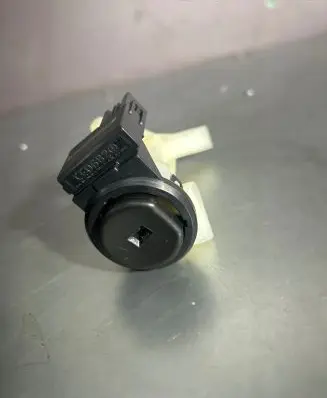 Ford Kuga I Ignition lock 6E5T15607BA 2230B30047 D75200131D
