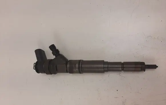 BMW 5 E60 E61 Fuel injector 0445110212 7794652