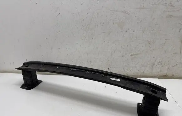 Mercedes-Benz GLA H247 Rear bumper cross member A1776105300 23058005451