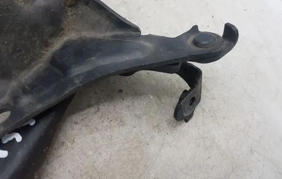 Lexus IS 220D-250-350 Engine bonnet/hood hinges NOCODE