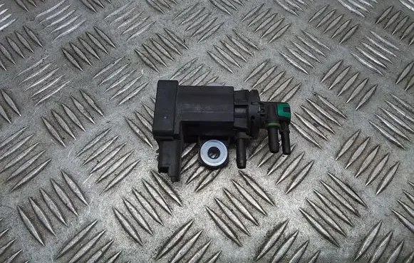 Citroen Jumpy Turbo solenoid valve 9832135380