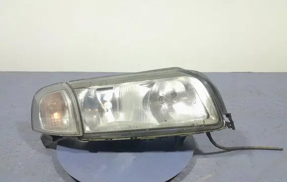 Volvo S80 Headlight/headlamp