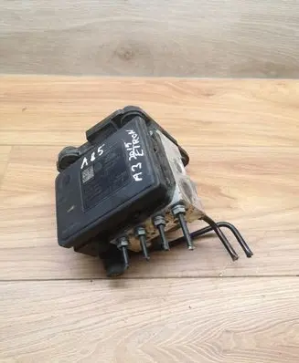 Volkswagen Golf VII ABS Pump 5Q0907379AE 28515712033 10062239191