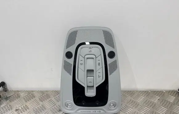 Audi A6 S6 C8 4K Front seat light 4K0947135E