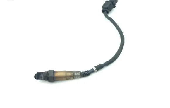BMW 5 E60 E61 Lambda probe sensor 8404682