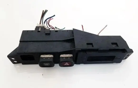 Mazda 323 F Screen/display/small screen bc6c6646z