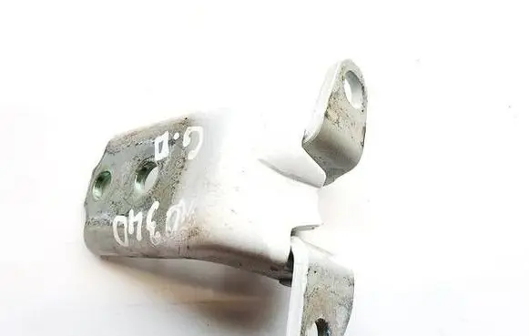 Mitsubishi Eclipse Cross Rear door lower hinge