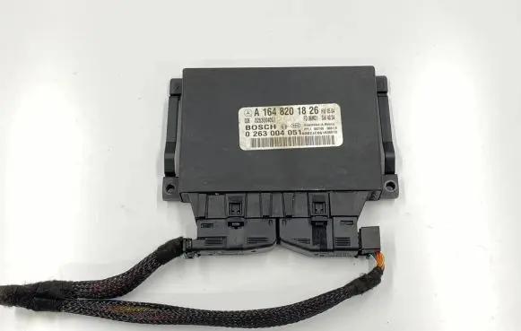 Mercedes-Benz R W251 Parking PDC control unit/module 263004051 A1648201826