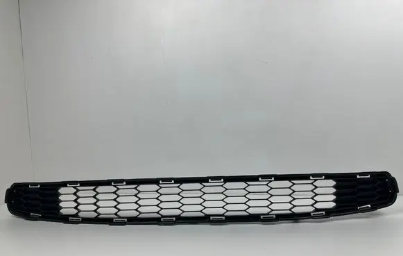 Nissan Leaf I (ZE0) Front bumper lower grill 622563NL5A