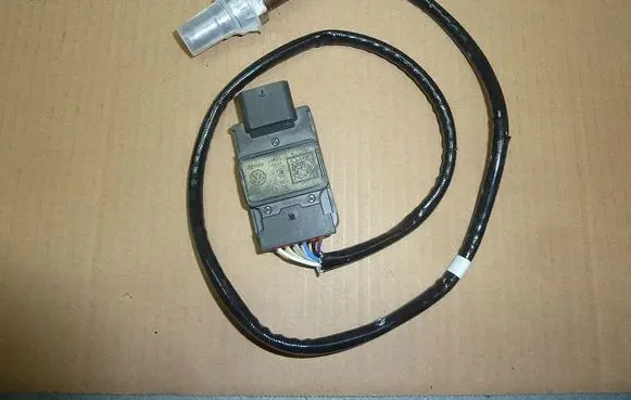 Volkswagen Transporter - Caravelle T6 Lambda probe sensor 05N907807K-T