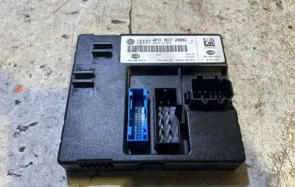 Audi A6 S6 C6 4F Light module LCM 4F0907289G 4F0910289G 5DK00876224