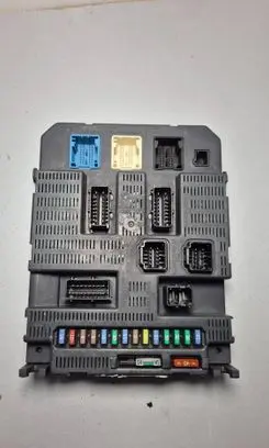 Citroen C3 Pluriel Fuse module 9663798380 BSI2004P0700