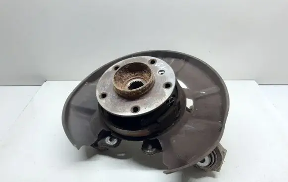 BMW 1 E81 E87 Rear wheel hub spindle/knuckle 