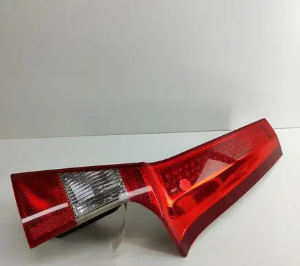 Volvo V70 Tailgate rear/tail lights 31276836
