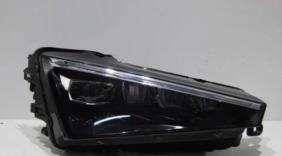 Skoda Scala Headlight/headlamp 657941016A 90176079