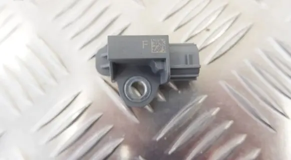 Nissan X-Trail T32 Airbag deployment crash/impact sensor 985813RA0A