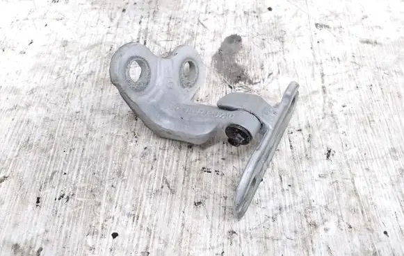 Land Rover Range Rover Velar Front door upper hinge 228A67AD