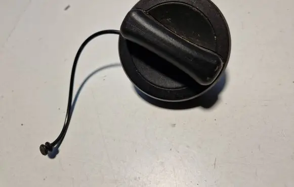Fuel tank filler cap