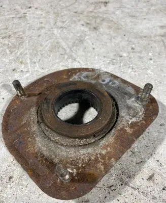 Volvo XC90 Coil spring mount 