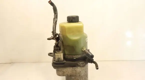 Ford Focus Power steering pump