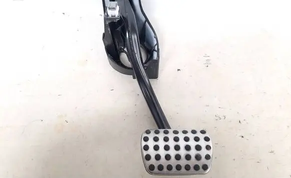 Mercedes-Benz SL R231 Brake pedal A2312900001