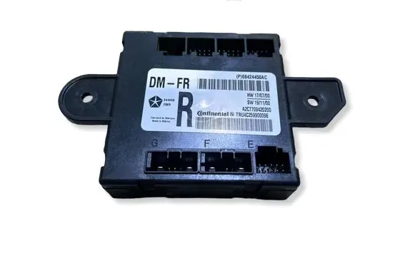 Chrysler Pacifica Door control unit/module 68424450AC A2C7709420200