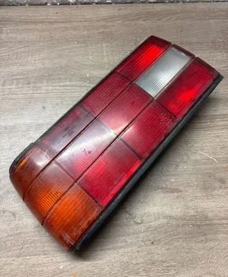 BMW 3 E30 Rear/tail lights 1380855 185003