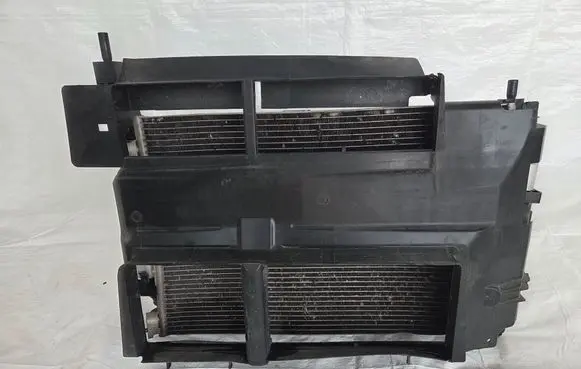 Ford C-MAX II Radiator set BV618005BD
