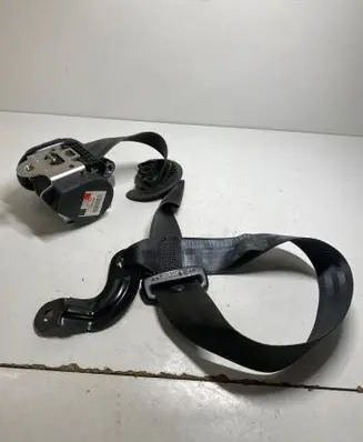 Volkswagen Golf Plus Front seatbelt 5M1857705B AL10123307B 21082007