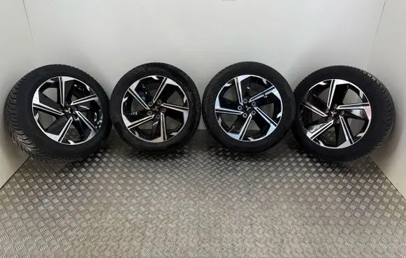 Mitsubishi Eclipse Cross R18 alloy rim 