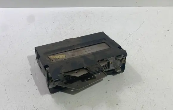 Volkswagen PASSAT B4 ABS control unit/module 535907379F