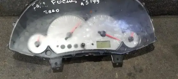 Speedometer (instrument cluster)