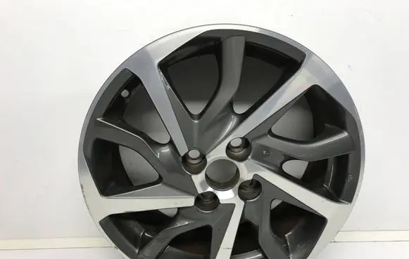 Toyota Yaris R16 alloy rim 42611-0DG80