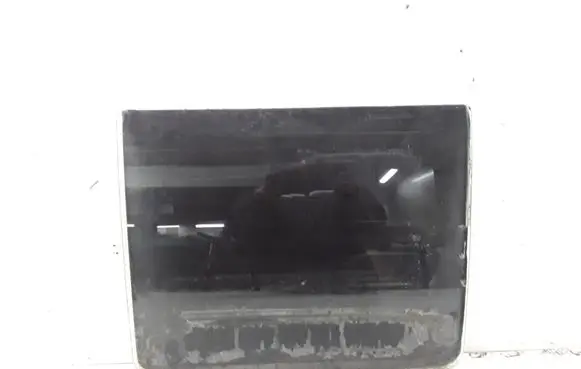 Mitsubishi Pajero Sport I Rear door window glass