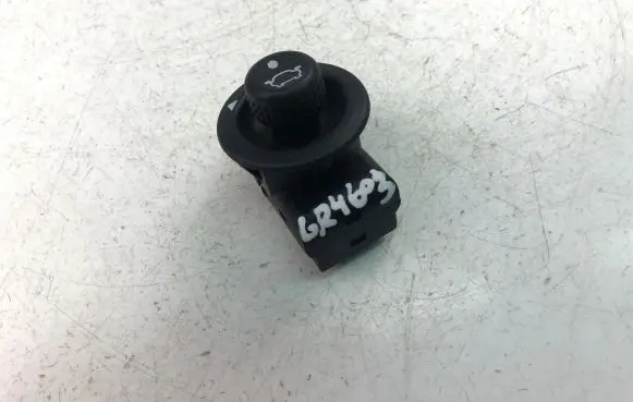 Ford Focus Wing mirror switch 93BG17B676BB